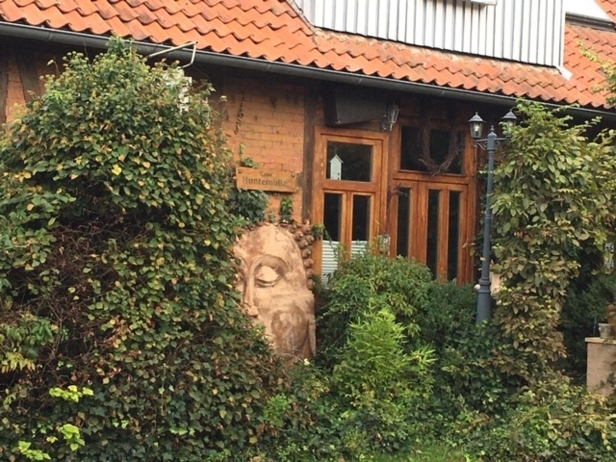 Schoene Gartenwohnung Im Klosterdorf Mariensee Neustadt am Rübenberge Exteriör bild